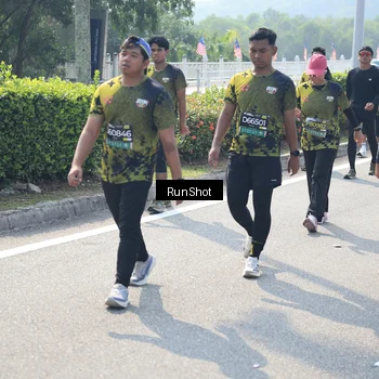 Runner Photo 6938305