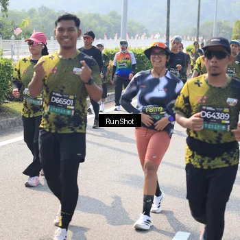Runner Photo 6938319