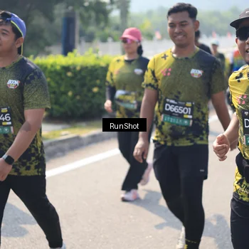 Runner Photo 6938329