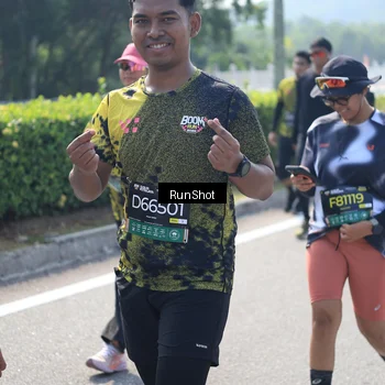 Runner Photo 6938335