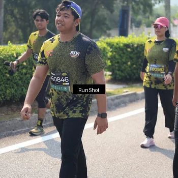 Runner Photo 6938350