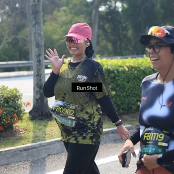 Runner Photo 6938355