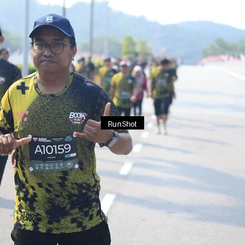 Runner Photo 6938371