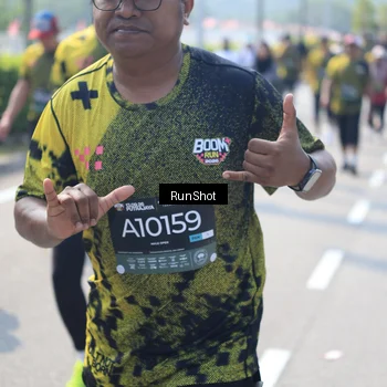 Runner Photo 6938376