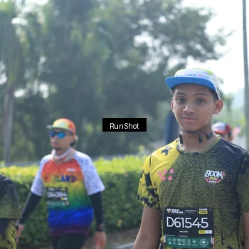Runner Photo 6938386