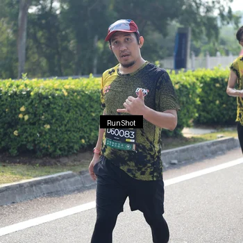 Runner Photo 6938396