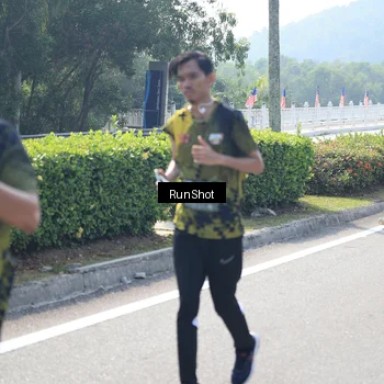 Runner Photo 6938398