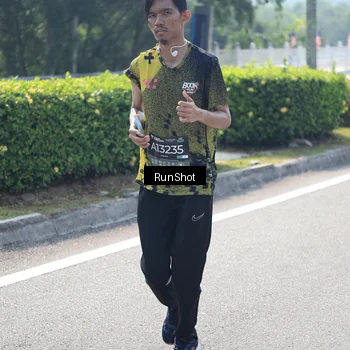 Runner Photo 6938400