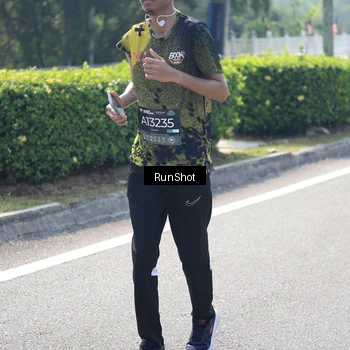 Runner Photo 6938403