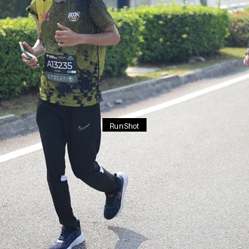 Runner Photo 6938404