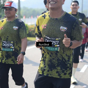 Runner Photo 6938422