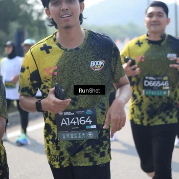 Runner Photo 6938429