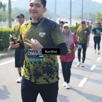 Runner Photo 6938431