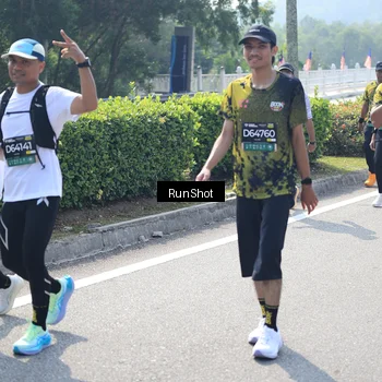 Runner Photo 6938442