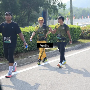 Runner Photo 6938525