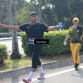 Runner Photo 6938537