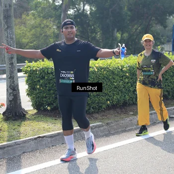 Runner Photo 6938541