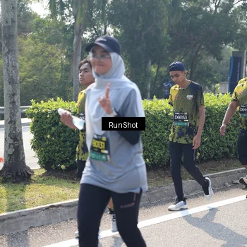 Runner Photo 6938604