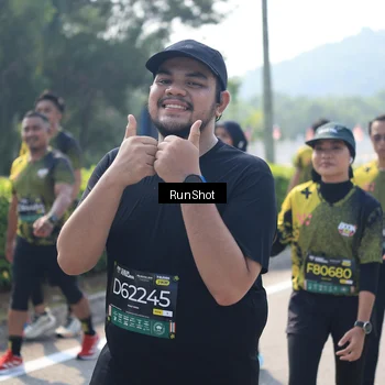 Runner Photo 6938611