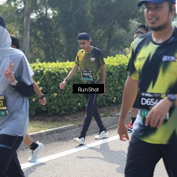 Runner Photo 6938613