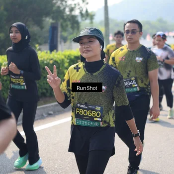 Runner Photo 6938618