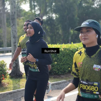 Runner Photo 6938631