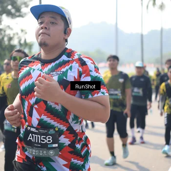 Runner Photo 6938649