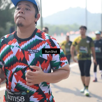 Runner Photo 6938653