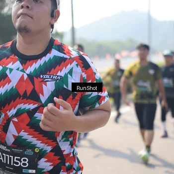 Runner Photo 6938654