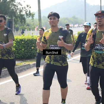 Runner Photo 6938665