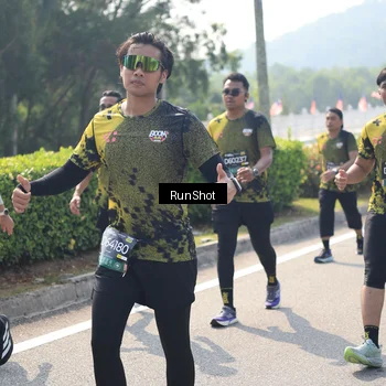 Runner Photo 6938668
