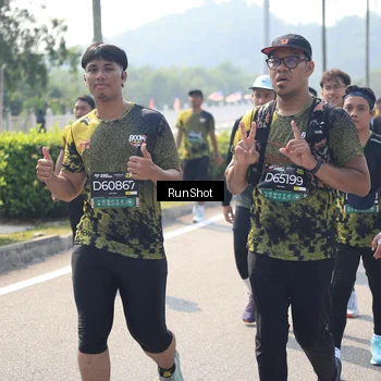 Runner Photo 6938669