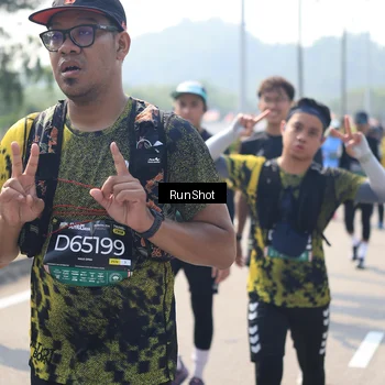 Runner Photo 6938674