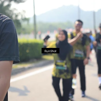 Runner Photo 6938692