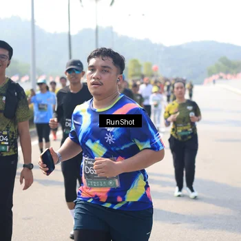 Runner Photo 6938695