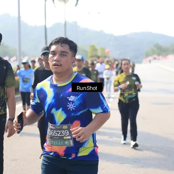 Runner Photo 6938696