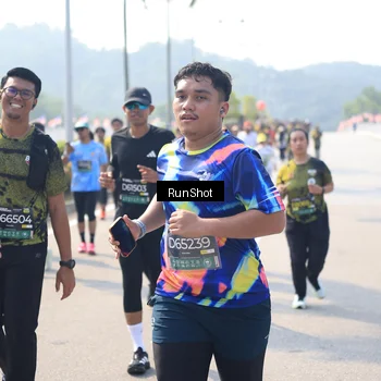 Runner Photo 6938697