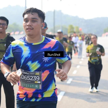 Runner Photo 6938698