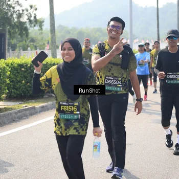 Runner Photo 6938700