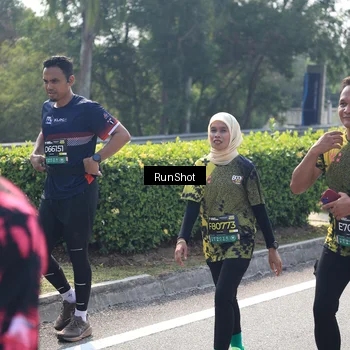 Runner Photo 6938840