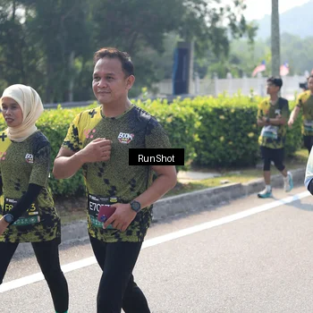 Runner Photo 6938846