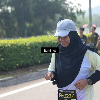 Runner Photo 6938851