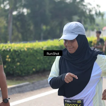 Runner Photo 6938853