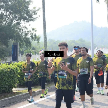 Runner Photo 6938854