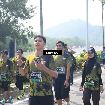 Runner Photo 6938861