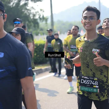 Runner Photo 6938874