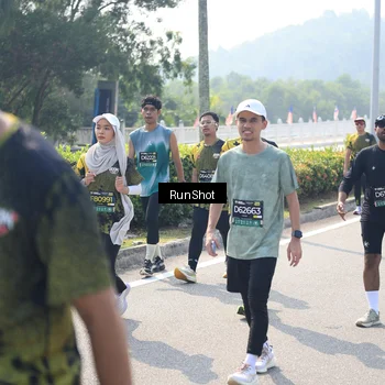 Runner Photo 6938904