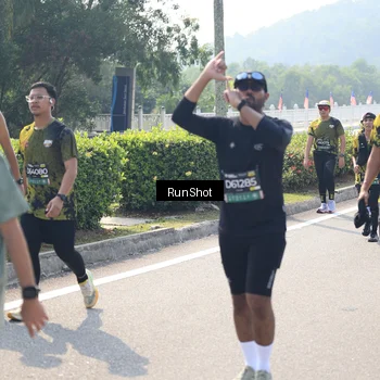 Runner Photo 6938917
