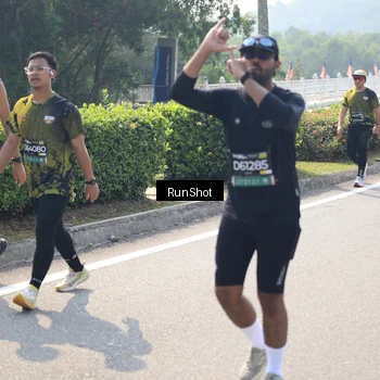 Runner Photo 6938918