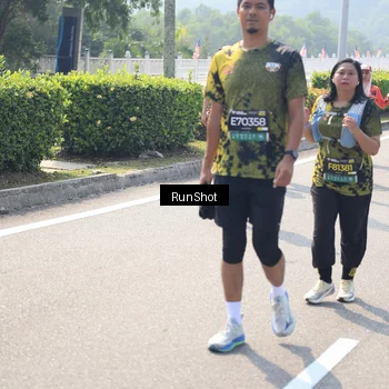 Runner Photo 6938930
